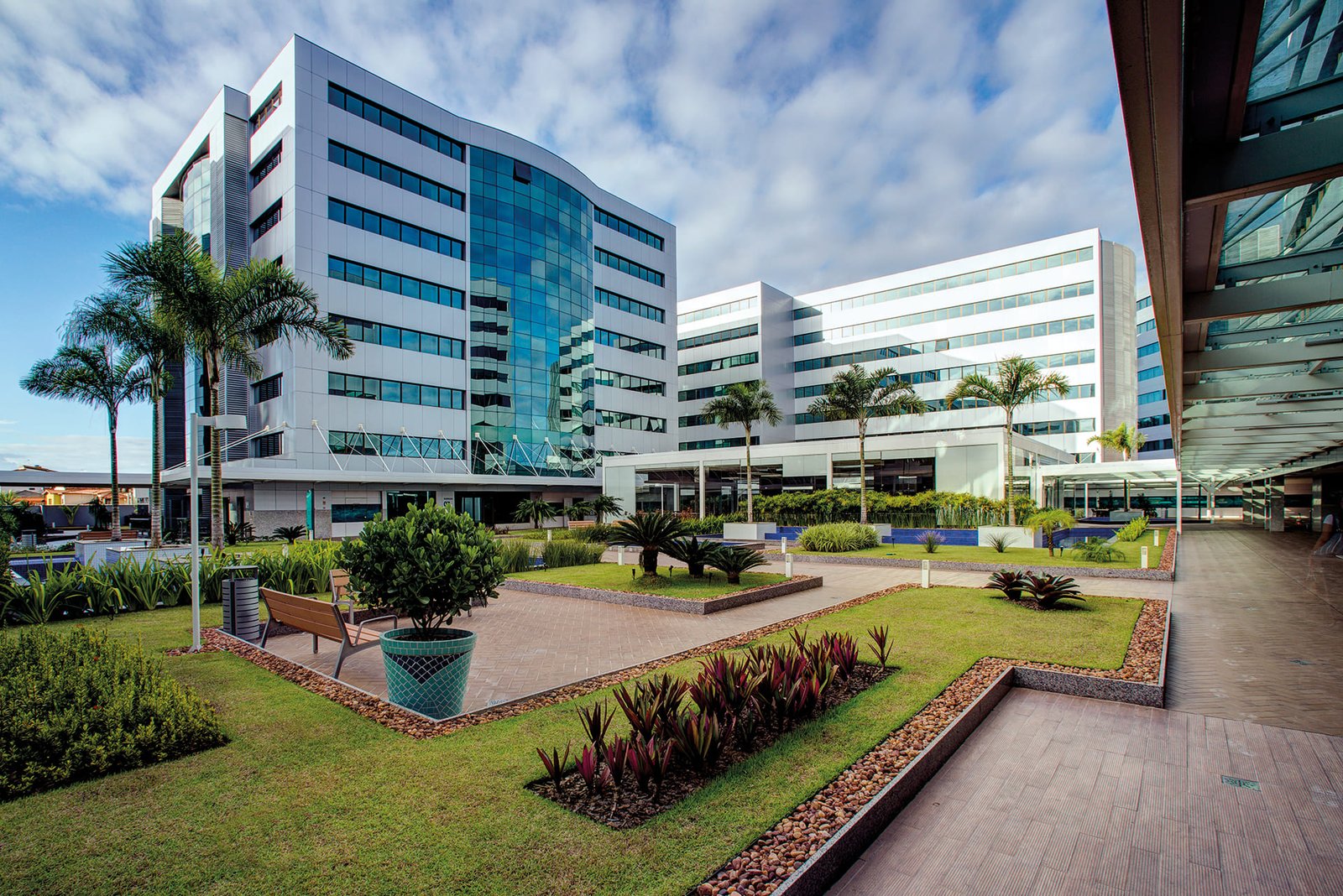 Jardim do Hangar Business Park — Paralela, Salvador/BA